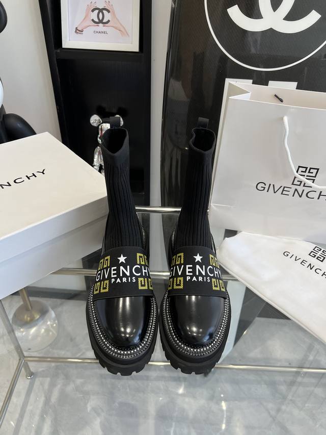 Givenchy秋冬新款袜子靴专柜对比没压力女神的钟爱神器码数35-40